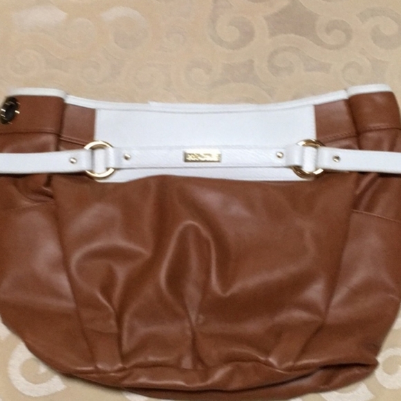 Purse - Picture 2 of 2